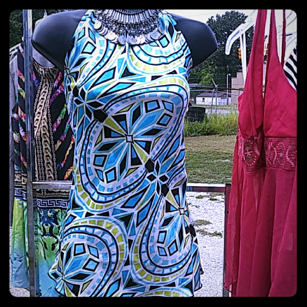 IN San Francisco Collar Bone Tie Top